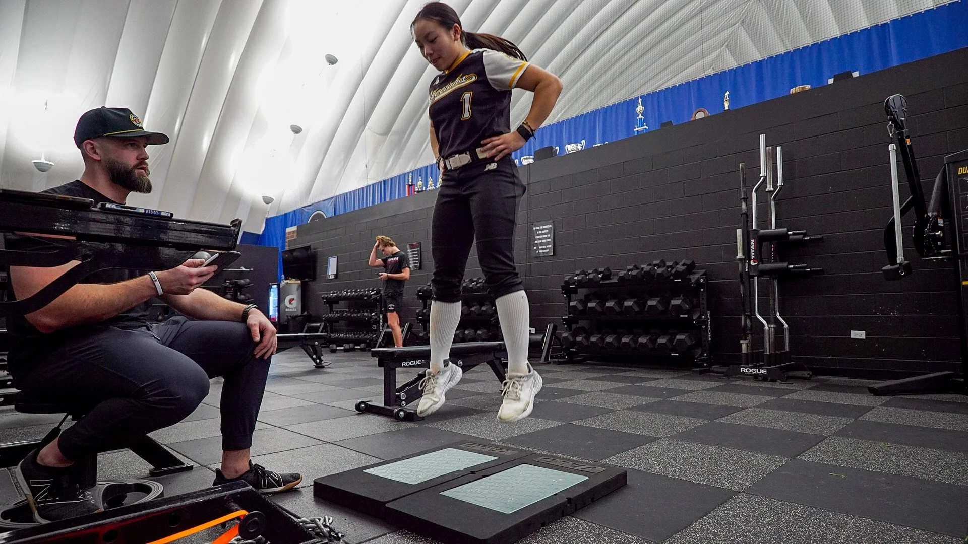 Athlete performing strength and conditioning workout at BSF Bensenville